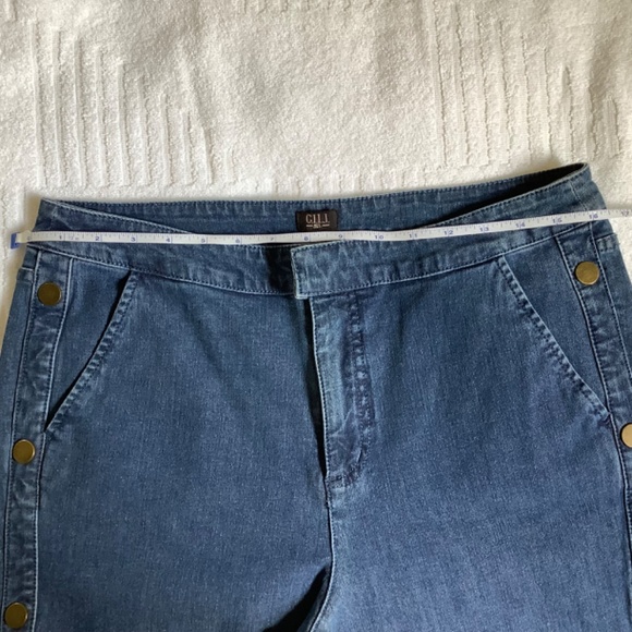 G.I.L.I Boho Retro Dual Stretch Button Flare Jeans Medium Blue Wash SZ 12 - Picture 10 of 16